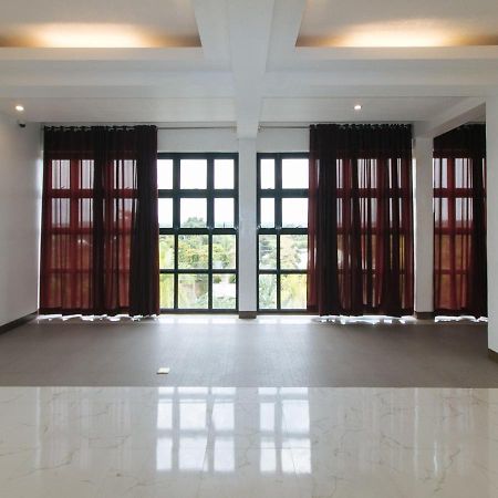 Reddoorz Near Iloilo International Airport Hotel Cabatuan ภายนอก รูปภาพ