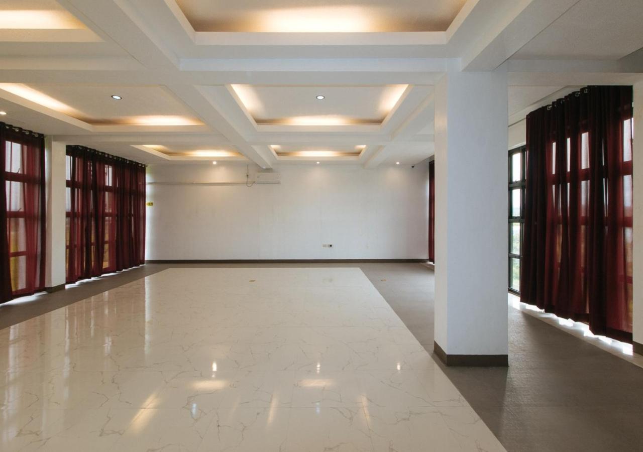 Reddoorz Near Iloilo International Airport Hotel Cabatuan ภายนอก รูปภาพ