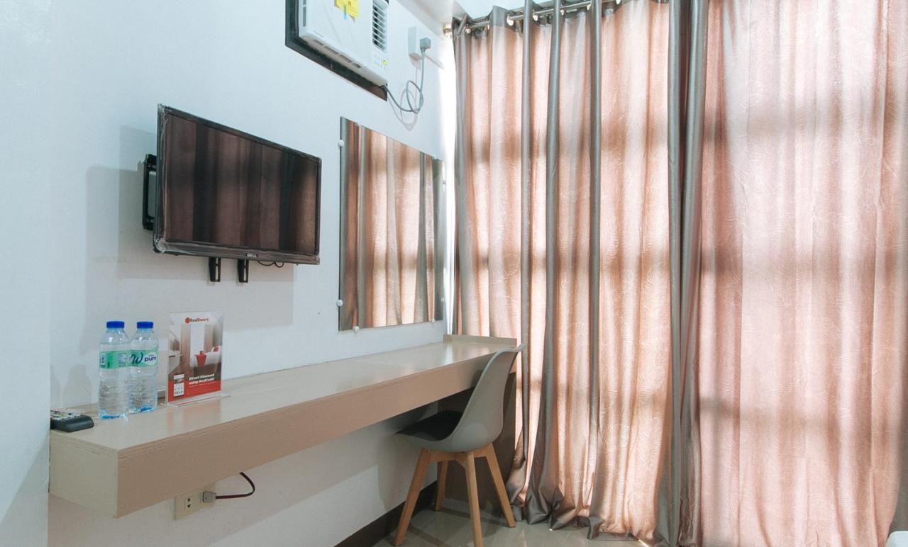 Reddoorz Near Iloilo International Airport Hotel Cabatuan ภายนอก รูปภาพ